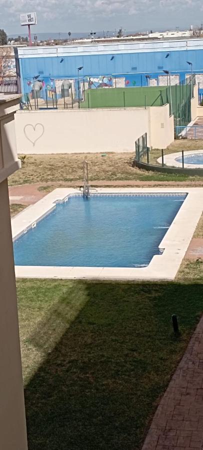 Apartamento Fibes Y Congresos Севиля Екстериор снимка