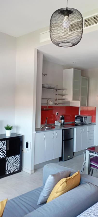 Apartamento Fibes Y Congresos Севиля Екстериор снимка