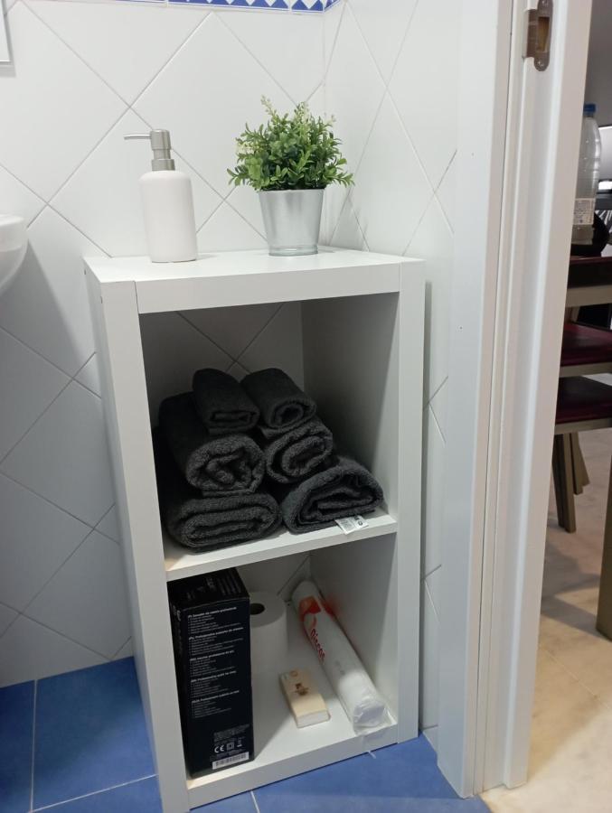 Apartamento Fibes Y Congresos Севиля Екстериор снимка